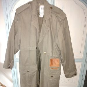 VINTAGE Women's Trench Coat